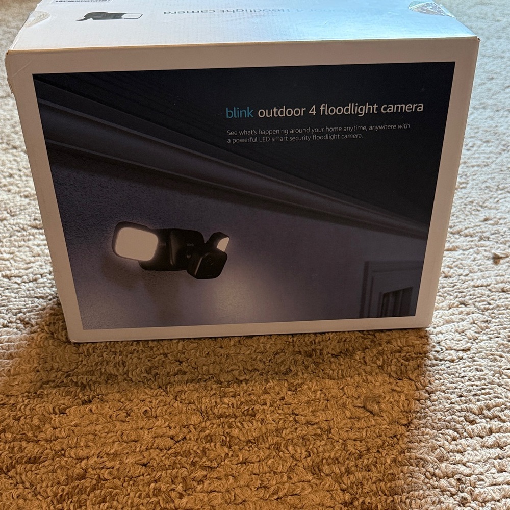 Blink Outdoor 4 Floodlight Camera - Black